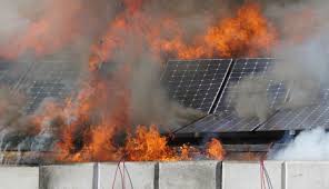 Incendio de paneles solares